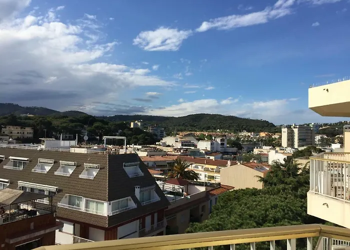 Catalunya Per 4 Persones En Edifici Del Passeig Maritim Amb Vistes Sobre La Vall D'aro *